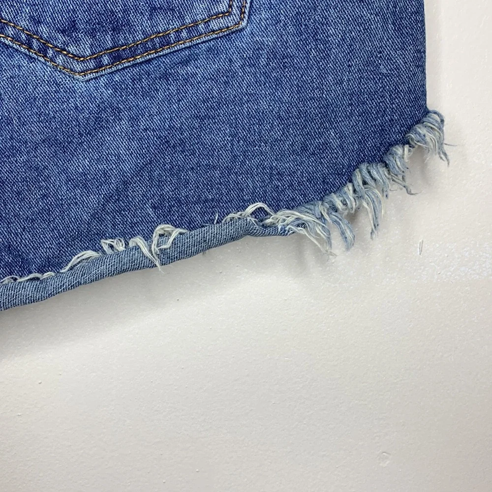 WILD FABLE Jean Shorts HIGH RISE SHORT Destroyed Hem Button Fly 5 Pocket 10